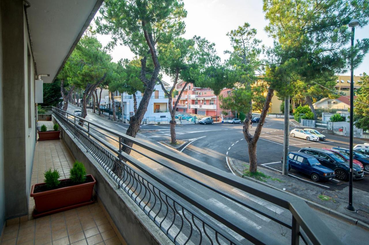 B&B Colle Di Mezzo Pescara Exteriör bild